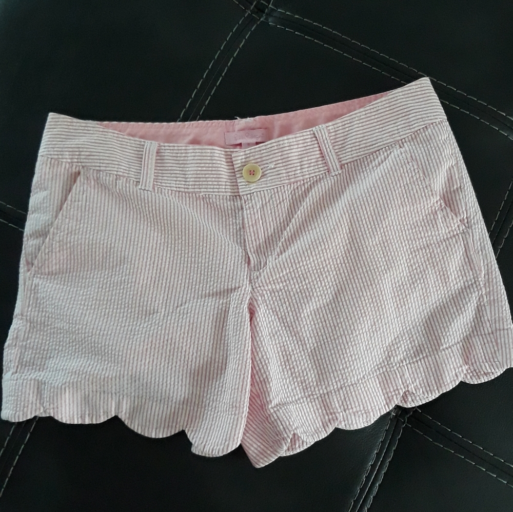 Lilly Pulitzer Buttercup Scalloped Hem Short